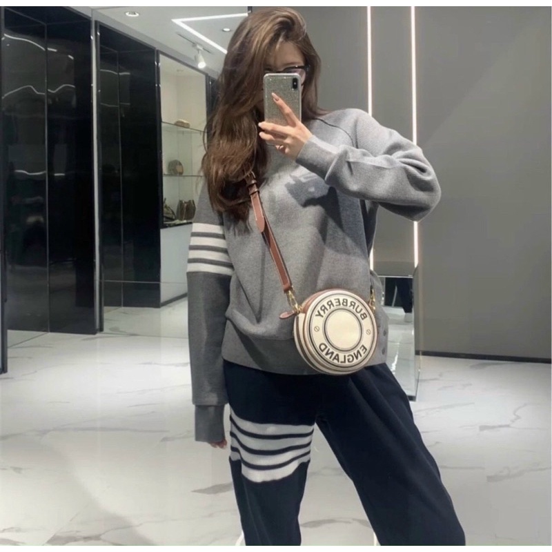 Túi Burberry Tròn Louse