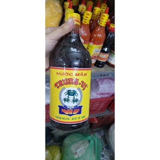 Nước mắm trung vị - ba con cua - thùng 15 chai