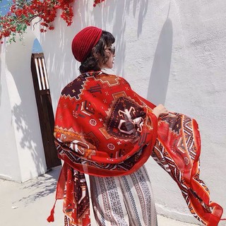 Khăn voan boho thổ cẩm đi biển