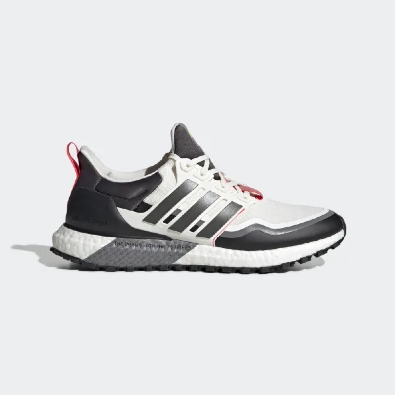 Giày ultraboost terrain trắng đen GZ8876