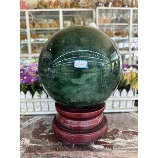 Quả cầu phong thủy đá ta. xanh - đường kính 20,7 cm và 21 cm