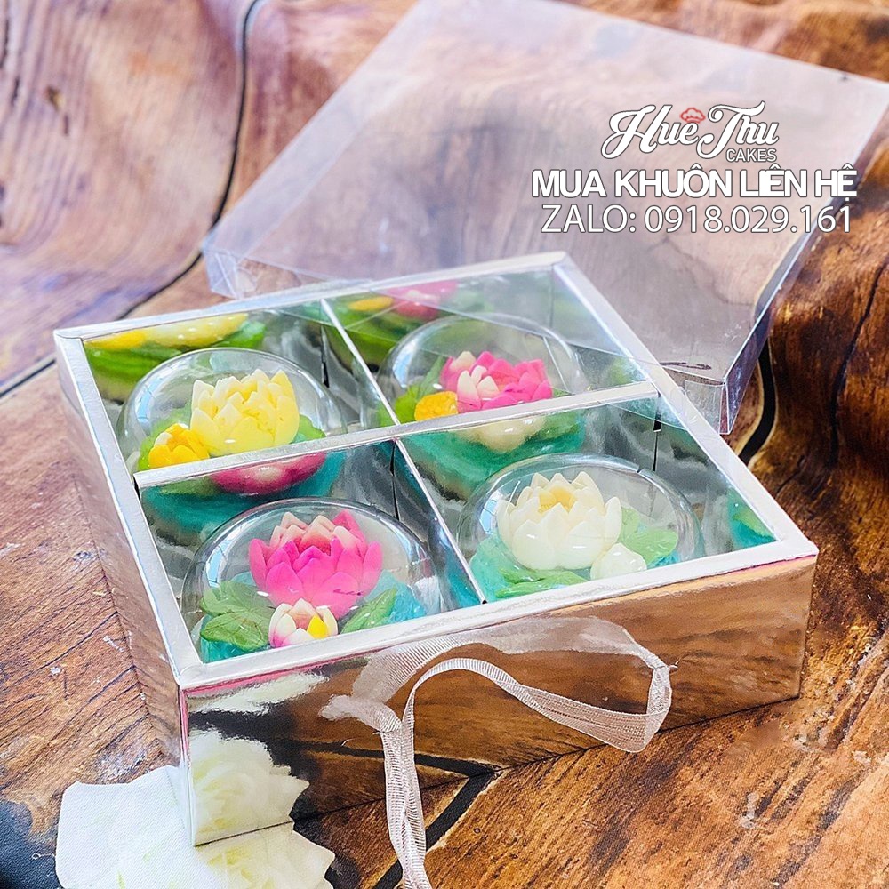 Hộp đựng 4 bánh nắp trong có quai xách - hộp đựng bánh rau câu, bông lan