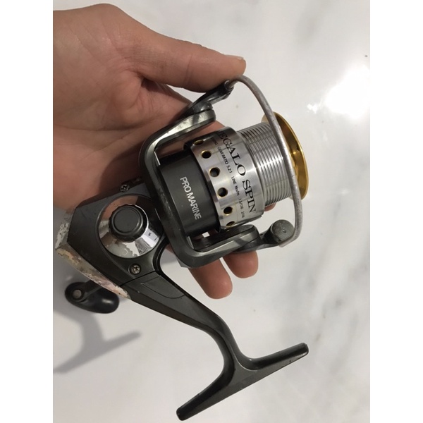 Máy câu cá cối nông chuyên lure cối kim loại