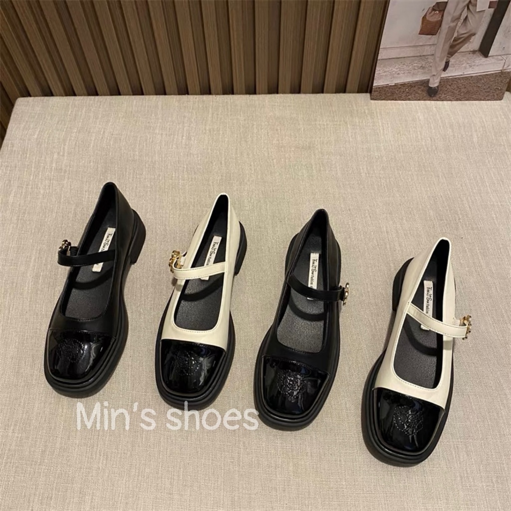 Min's Shoes - Giày Mary Jane Hoạ Tiết Hoa Hồng Cao Cấp V257