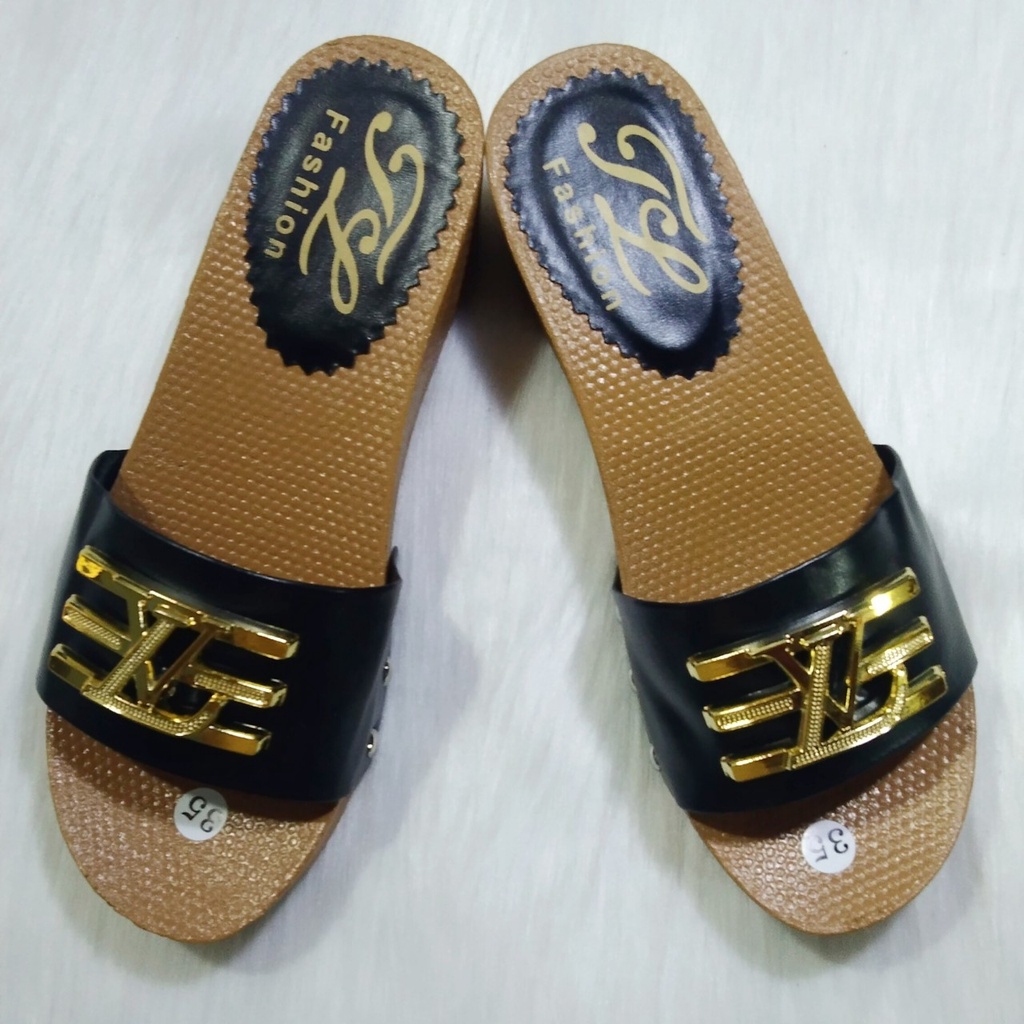 Dép nữ trung niên quai ngang cho mẹ - Dép cho mẹ cho bà cao 5cm - Bao êm, nhẹ, dễ đi K04