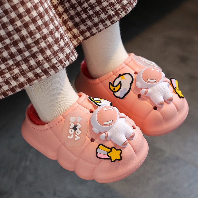 Sục Giày Lót Lông Phi Hành Gia Hót Siêu Cute Đáng Yêu , Dép Sục Phi Hành Gia Lót Lông Chống Thấm Nước Cho Bé