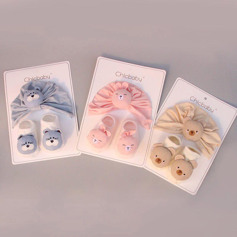 Combo 2 món phụ kiện  mẫu hoạt hình dễ thương cho bé sơ sinh.