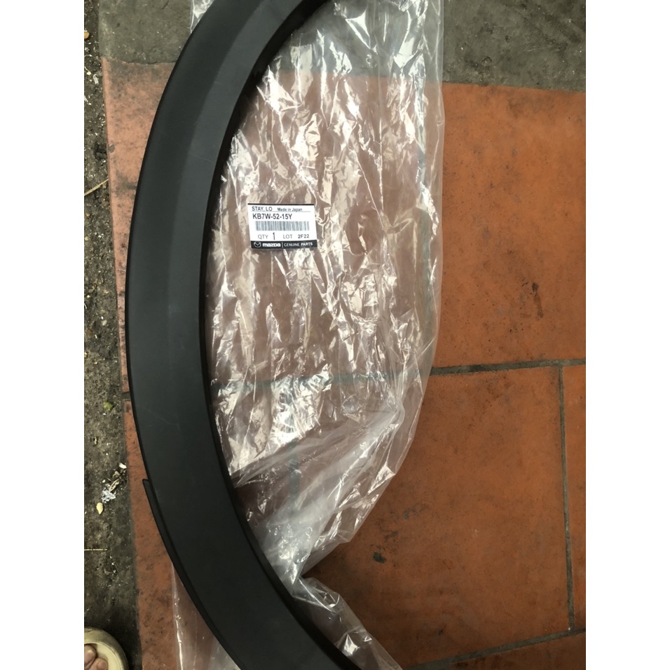 ốp vòng cua lốp mazda cx5 2018-2022 xịn mazda chanan