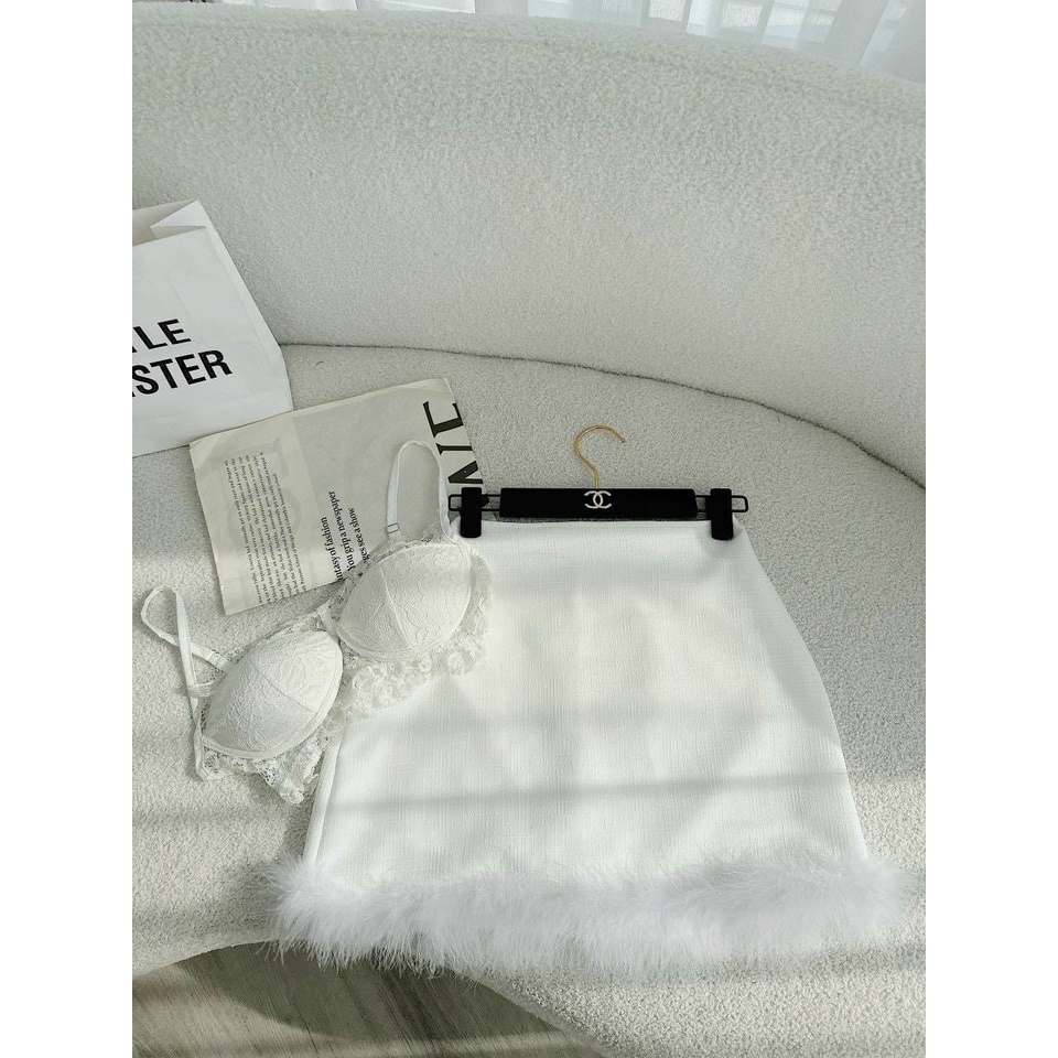 Set bộ 3 món áo khoác dạ croptop kèm bra 2 dây phối chân váy lông vũ Hari_Fashion - Mã SR265