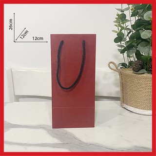 01 túi giấy kraft dài 12 x 26 x 12 cm