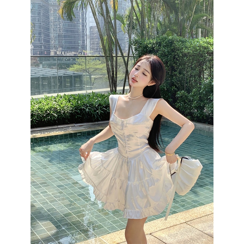 VÁU XOÈ LỤA  CÀI NÚT TRƯỚC