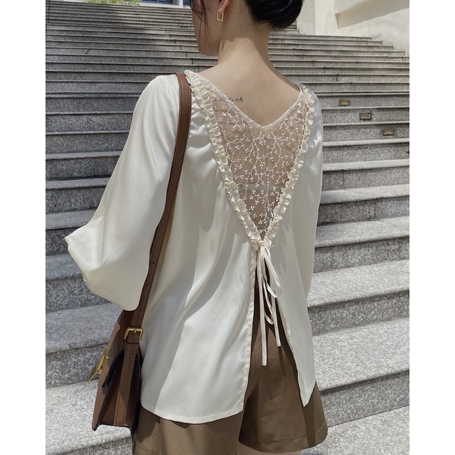 Áo phối ren lưng