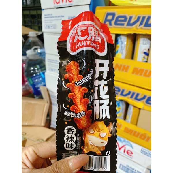 Xúc xích xiên sườn sụn ăn liền siêu ngon