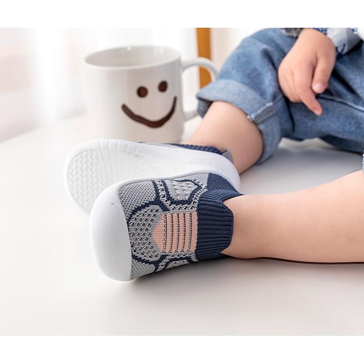Giày lưới đế mềm cho bé