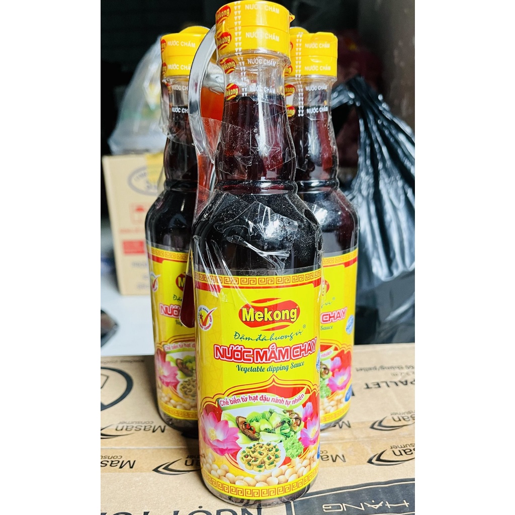 (TẶNG KÈM 1 MUỖNG) Nước mắm chay Mekong chai (500ml)