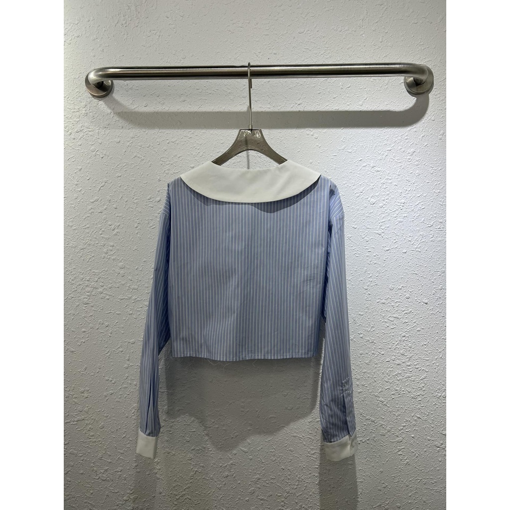 Áo sơ mi dài tay nữ Miu Miu phong cách trẻ trung, thanh lịch