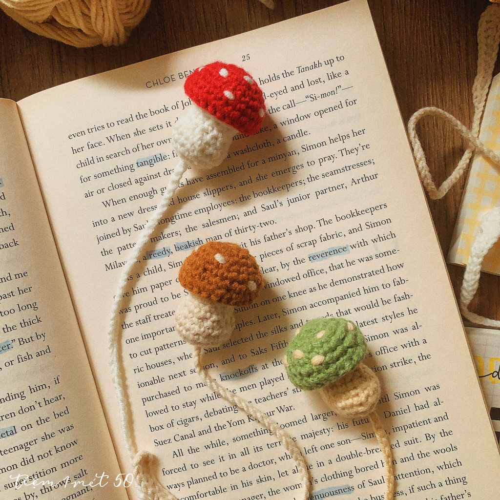 Đánh dấu sách len "Shroom " / Crochet bookmark "Shroom"