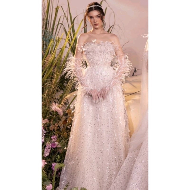 Găng tay lông vũ cô dâu