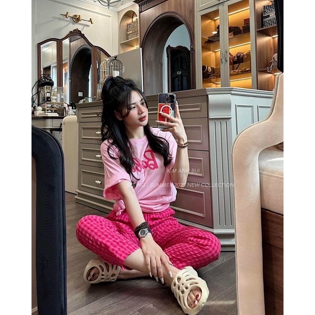 Set Bộ Barbie Áo Thun Croptop Tay Ngắn + Quần Đũi Caro Sọc Ôm