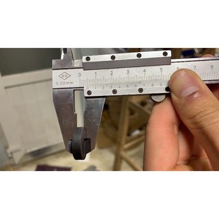 Nam châm Ferrite nam châm đen 20x5mm