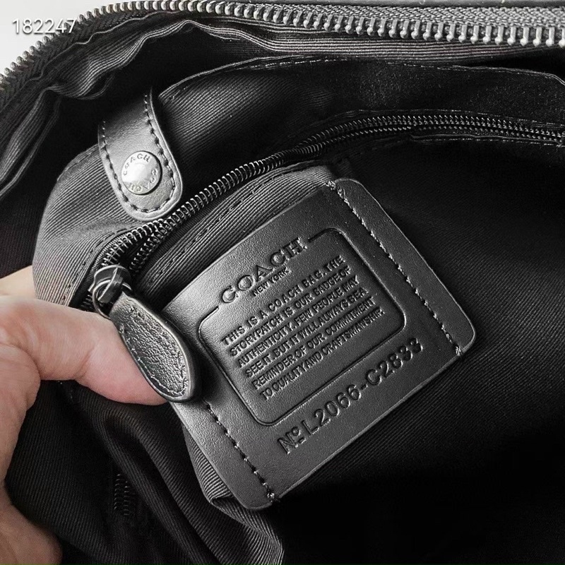 Cặp Coach da thật cho nam