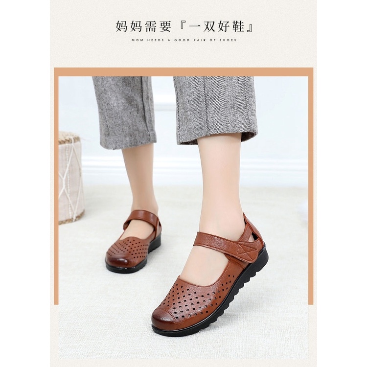 Giày Sandal Đế Mềm Bằng Da Thật Đục Lỗ Thoáng Khí Thời Trang Mùa Hè Dành Cho Nữ Trung Niên