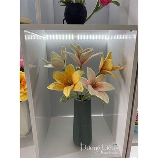 Cành hoa ly bằng len handmade (giá 1 cành)