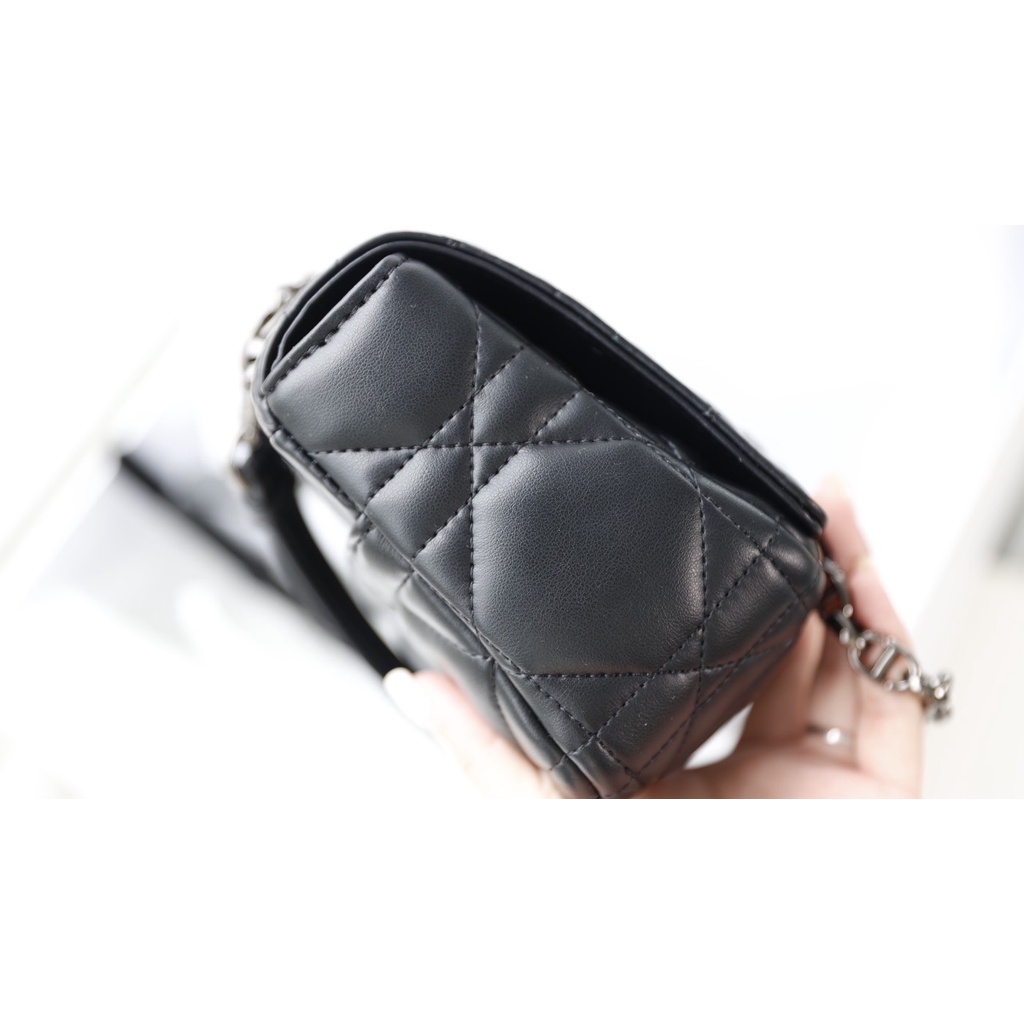 Túi đeo vai đeo chéo CD CARO SZ20 KHÓA ĐEN DA THẬT