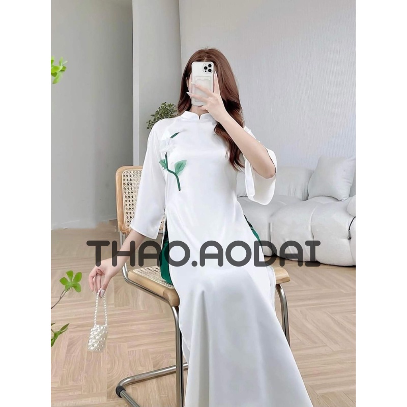 Áo Dài Cách Tân 4 Tà Xuông Lụa Tay Lỡ Đính Kết Hoa Trước Ngực Xiêu Sinh Cho Các Nàng