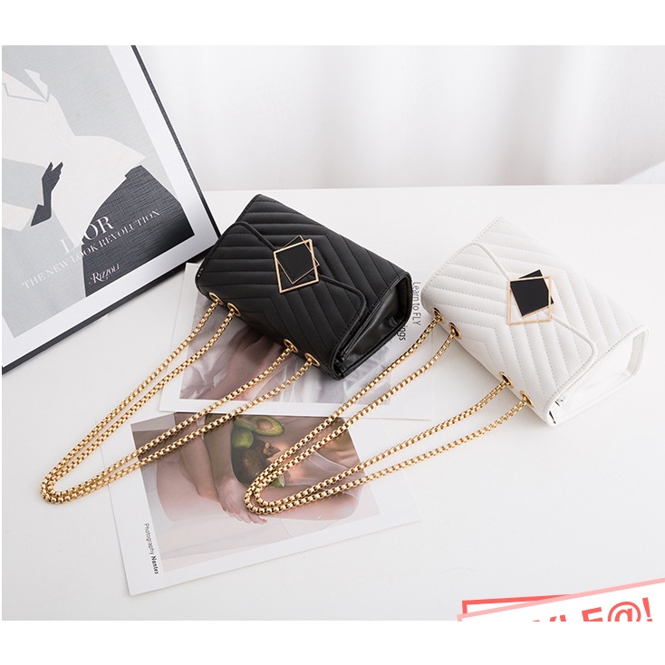 Túi xách nữ khóa gương dây xích vàng kiểu Nhật cực đẹp Capucha T285