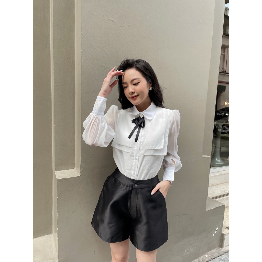 Daphneé - Áo sơ mi vải tơ mềm tạo hình yếm vuông đính nơ đá lấp lánh - Amanda top