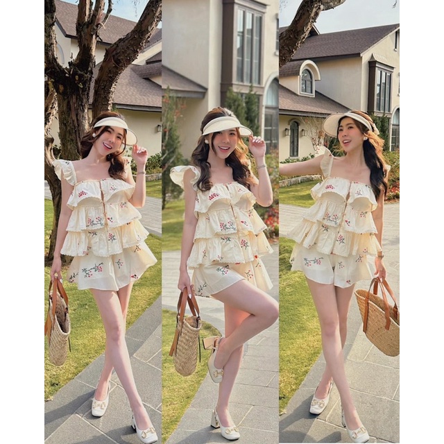 set áo babydol hai dây tay cánh tiên thêu hoa nổi và quần dáng xoè đẹp mê ly ( có video và hình shop chụp)