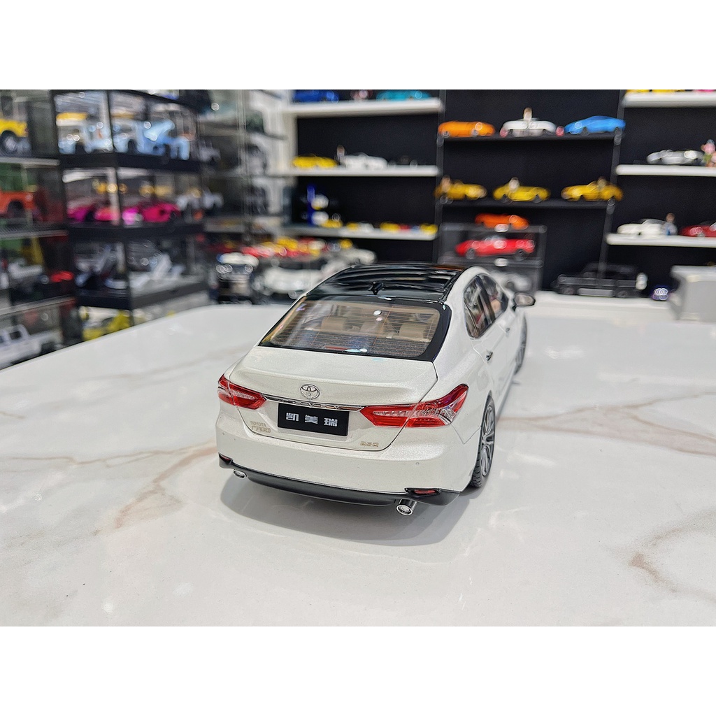 XE MÔ HÌNH TOYOTA CAMRY,TỶ LỆ 1/18 PAUDI