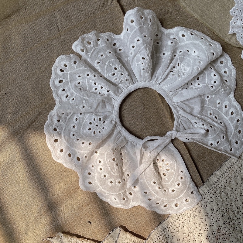 Yếm thô thêu đẹp xịn em bé gái