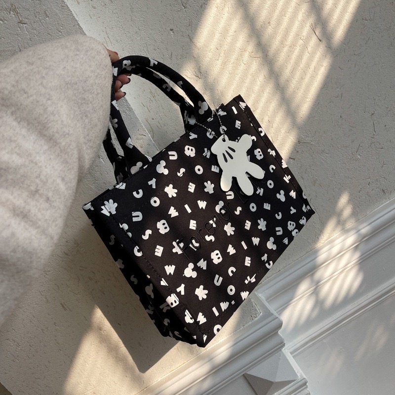 Túi tote cỡ lớn hoạ tiết Mickey siêu hot 💕🐭