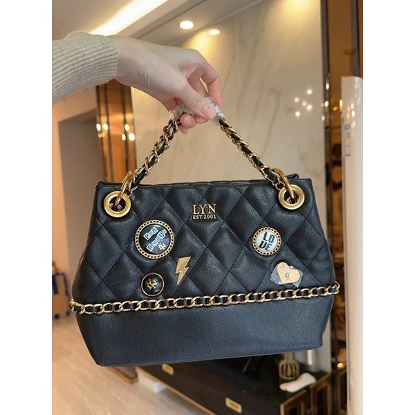 Túi lyn hobo huy hiệu