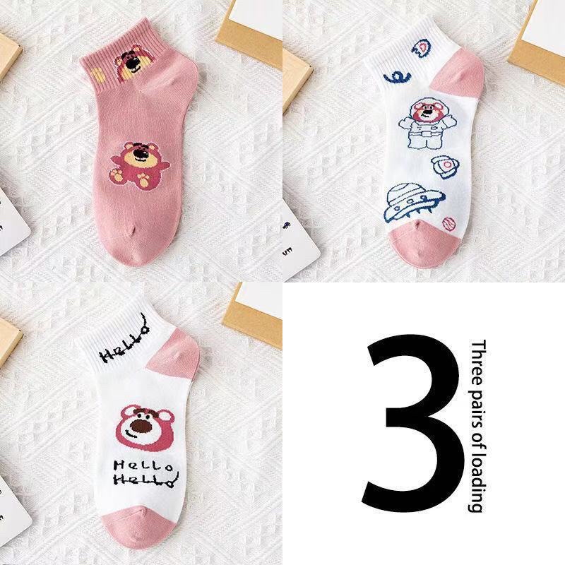 Tất nữ cổ ngắn hoạ tiết gấu dâu Lotso dễ thương - Vớ cotton gấu dâu Losto cổ thấp phong cách Hàn Quốc Vani Home