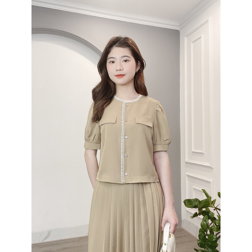 Set Áo Cổ Tròn Phối Viền Ren 2 Nắp Túi Và Chân Váy Dập Li Min House