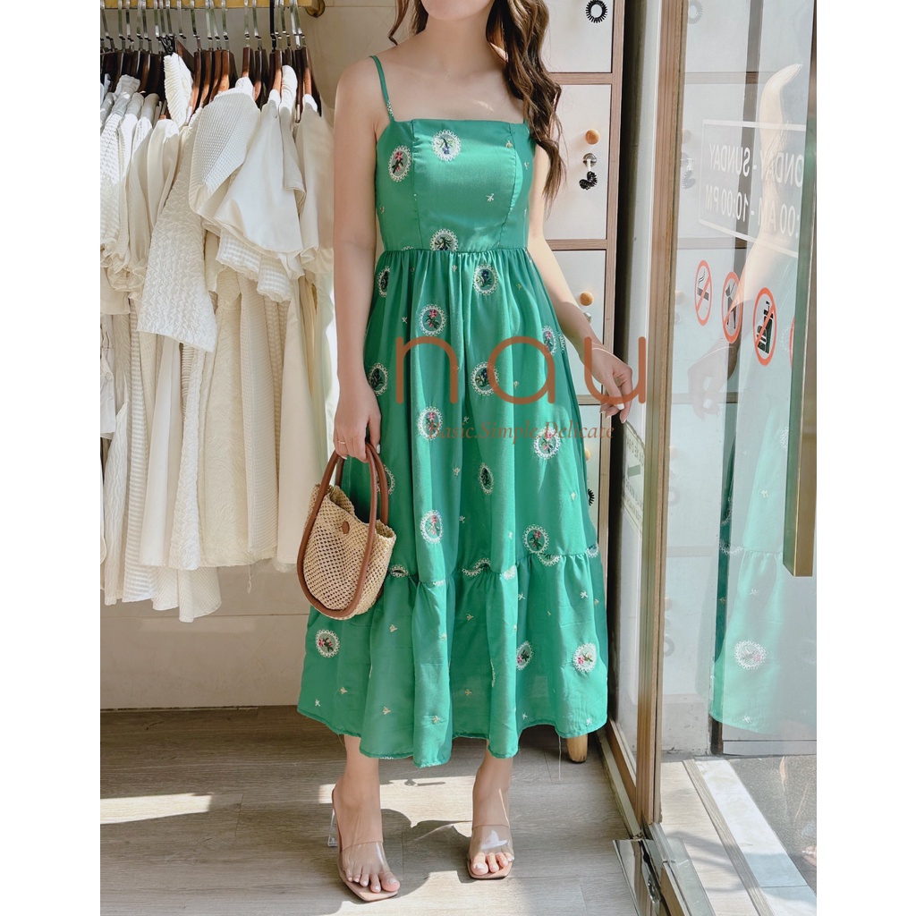 Đầm maxi 2 dây thêu hoa 3 màu