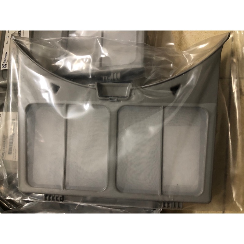 Lưới lọc bụi máy sấy Electrolux hàng chính hãng