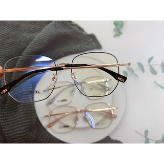 Gọng Kim Loại Titanium