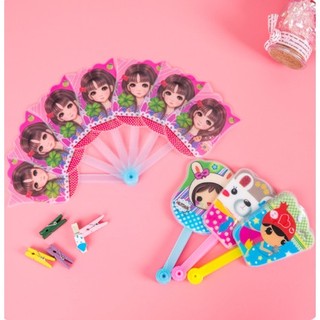 Quạt nhựa cầm tay dễ thương, siêu cute - giao kiểu ngẫu nhiên