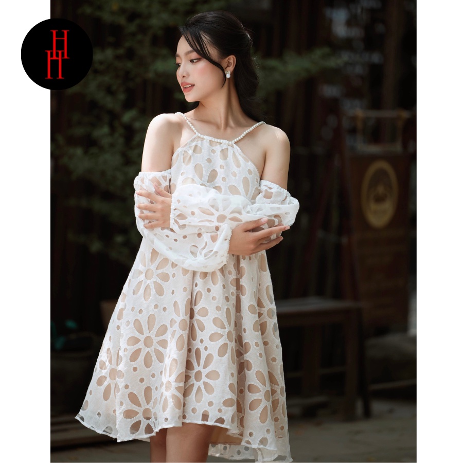 Đầm babydoll HDT302 hoa cúc lớn hai dây chuổi hạt Hỉn Hỉn Store