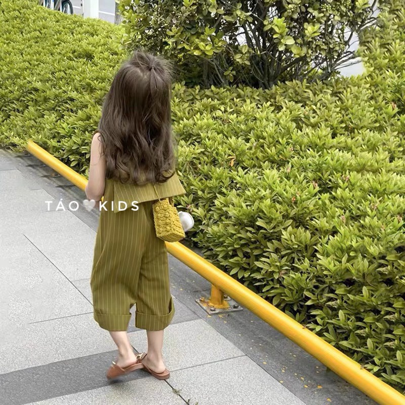 Set áo kẻ đứng màu rêu bé gái