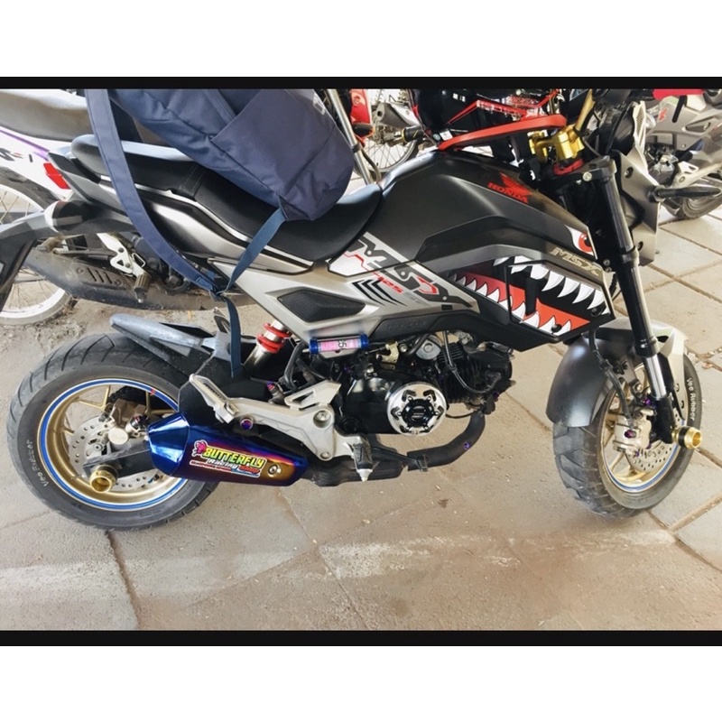 Ống trang trí thái lan