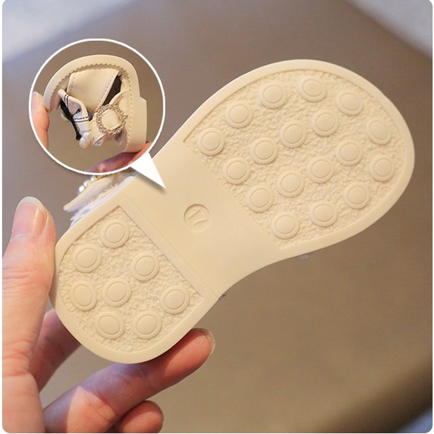 Sandal Cho Bé gái 0 - 4 Tuổi Đế Cao Su Da Bóng Hoạ Tiết Thỏ Phong Cách Thời Trang
