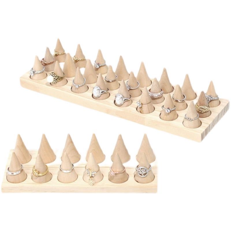 Kệ Trưng Bày Nhẫn Hình Nón Bằng Gỗ Trơn Tiện Lợi