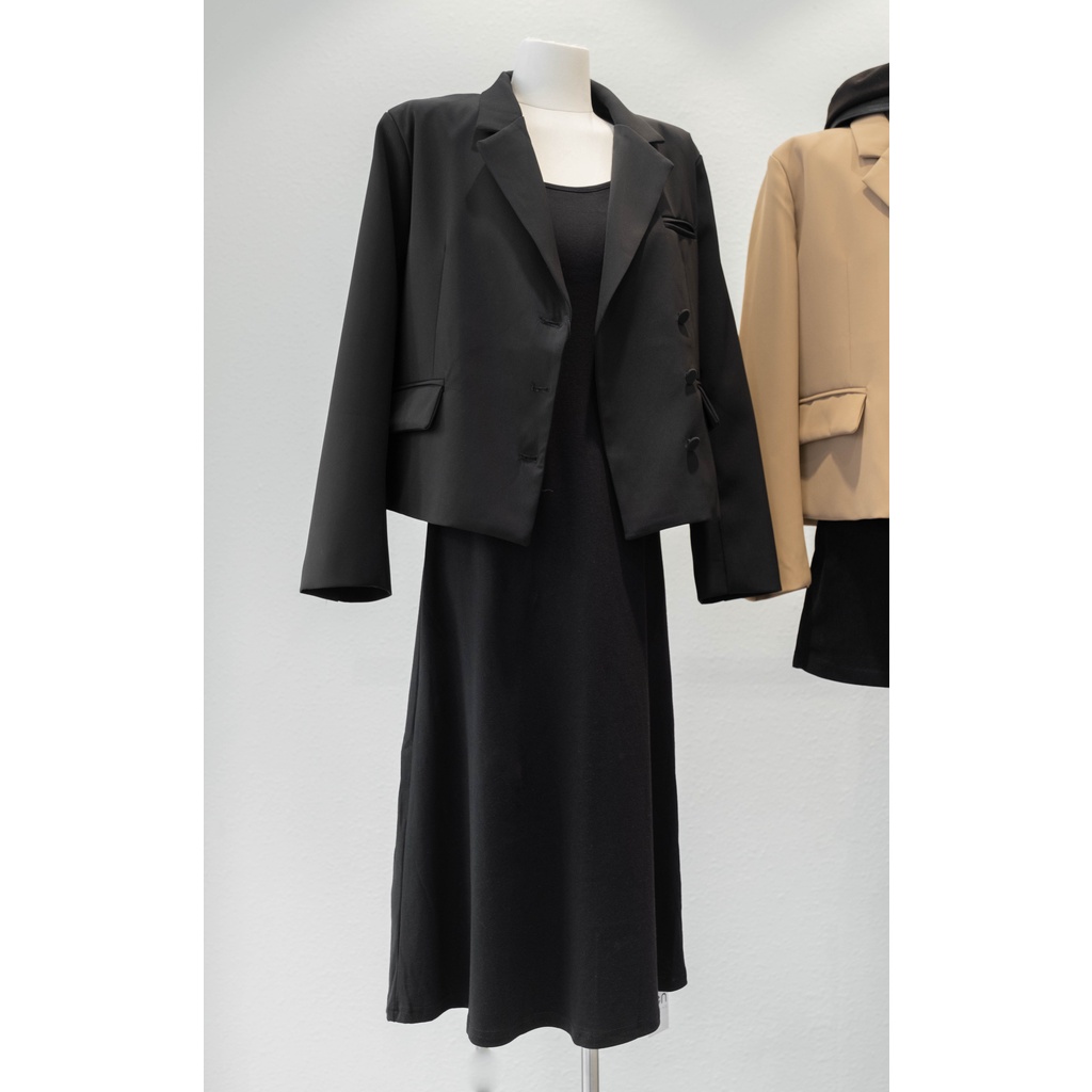 Áo blazer tay dài dáng ngắn 3 nút bọc trơn 3 màu LENCLOTHING 9511 | BigBuy360 - bigbuy360.vn