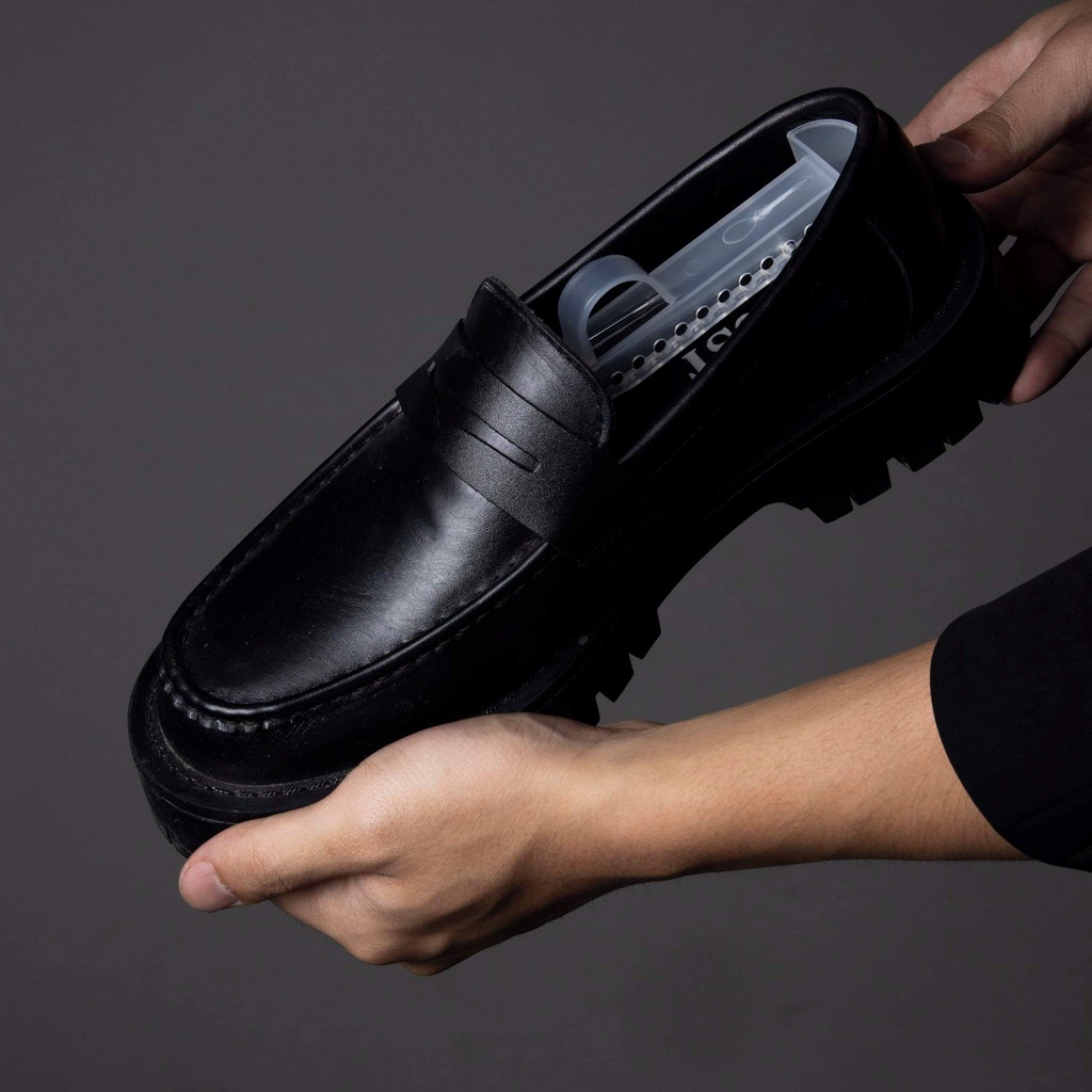 Cây giữ form giày Shoes tree nhựa cao cấp tuỳ chỉnh theo size từ 38 đến 45 August