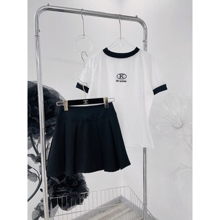 SET CHÂN VÁY ĐEN XẾP LY +  ÁO THÊU PHỐI